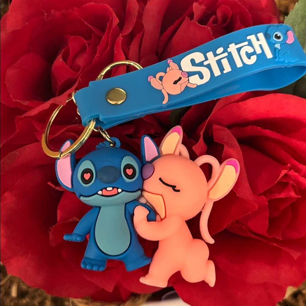 Valentines Stitch Keychains Set of 3🩷 Free Stitch shopping bag w/purchase✨